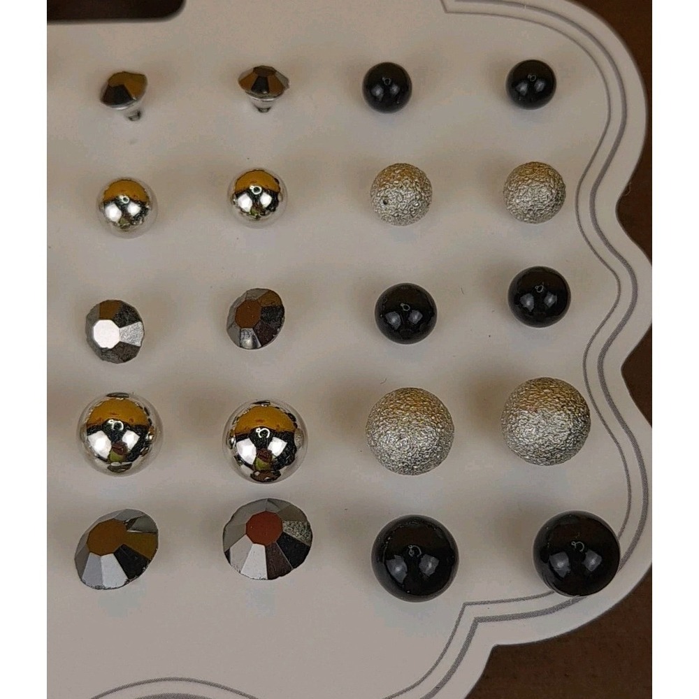 Nicole Purest Essence 20 Pairs Graduated Size Stud Fashion Earrings Silver Black - Picture 7 of 8